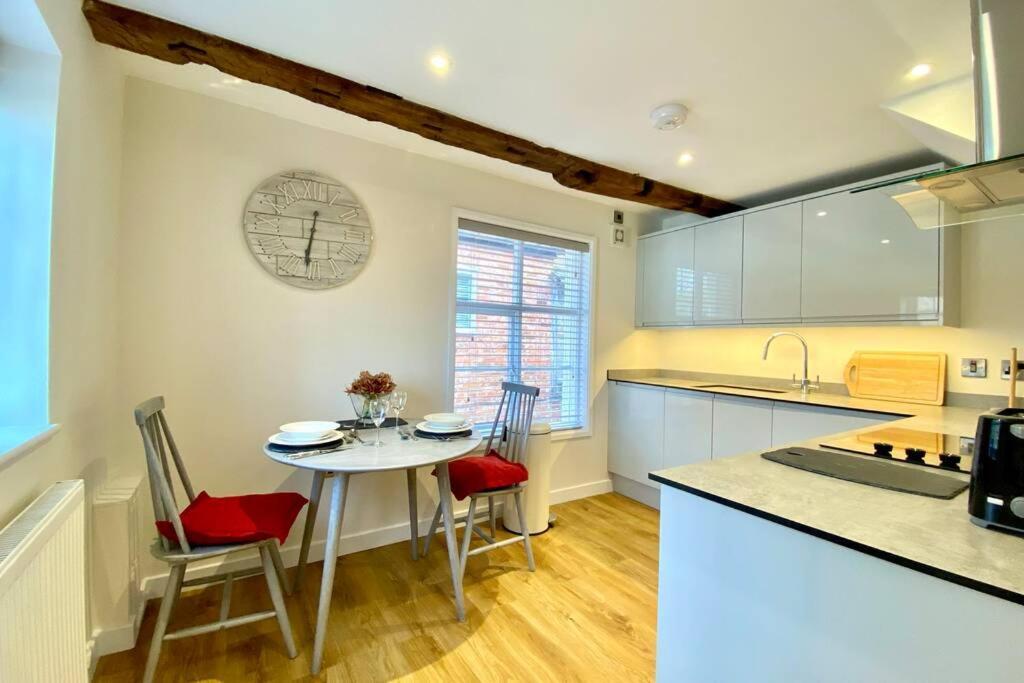 Tilly'S A Perfect Apartment In The Market Town Of Ledbury Exterior foto